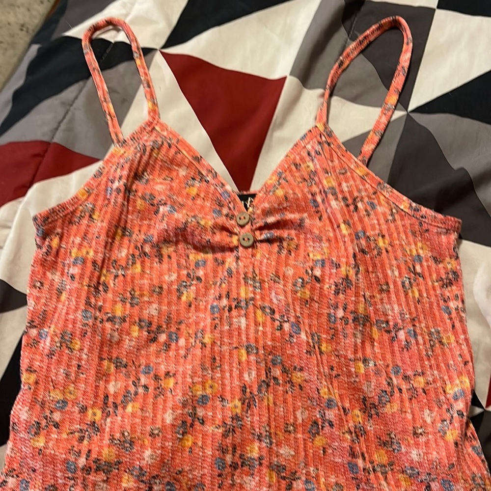Floral spaghetti strap tank top in size medium barley worn like new